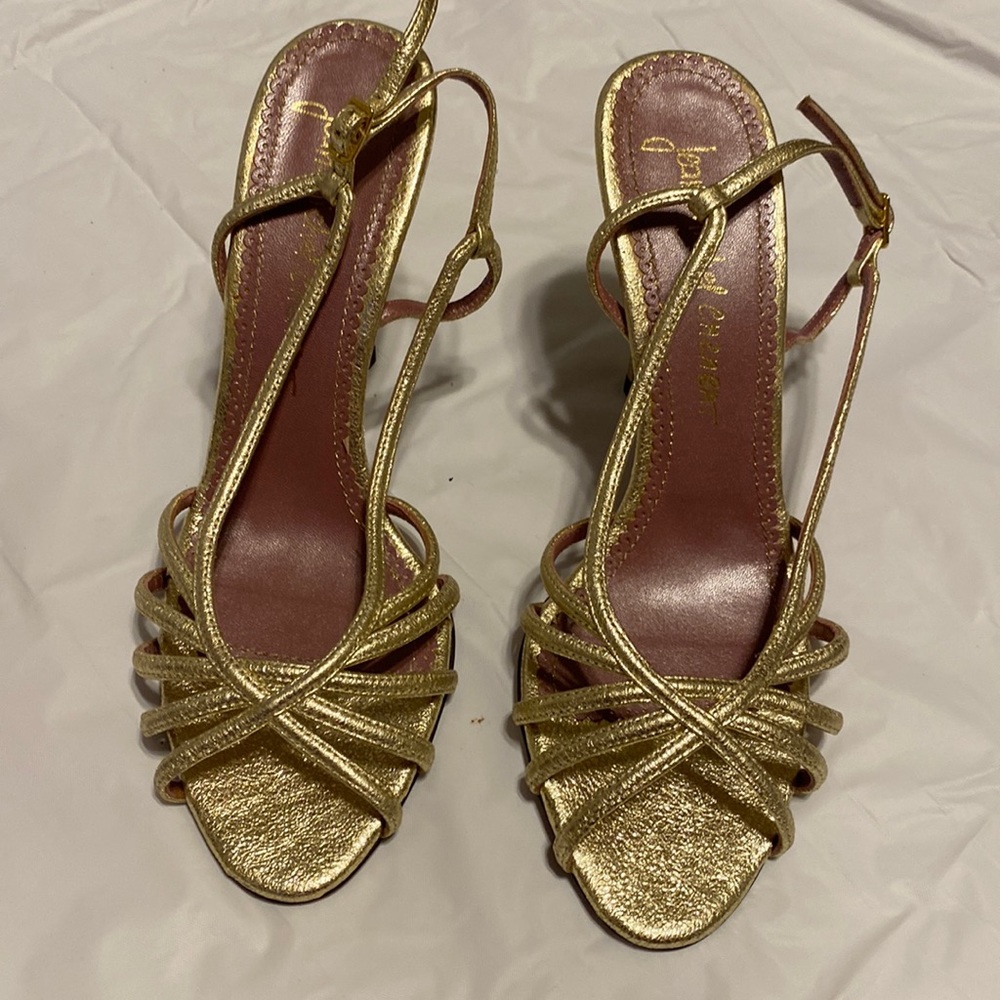 NWOT Jean-michel CAZABAT WOMENS GOLD COLOR HEEL SIZE 36.5